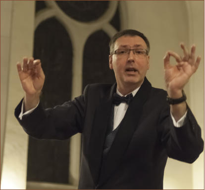 Christian Wolf übernimmt die musikalische Leitung